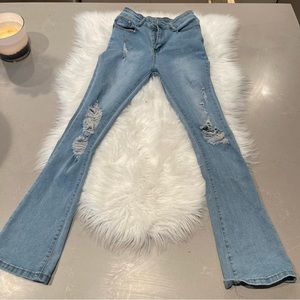 Women’s Blue Colash Flare Jean Size 7